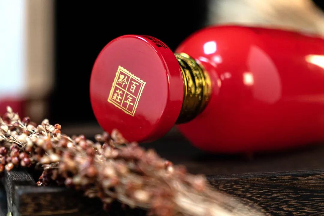 醬香白酒變酸原來(lái)是這么回事