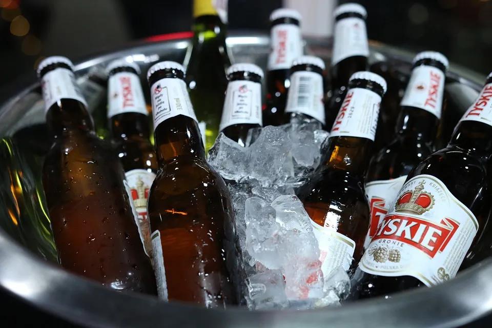 夏天醬香型白酒能不能冰著喝