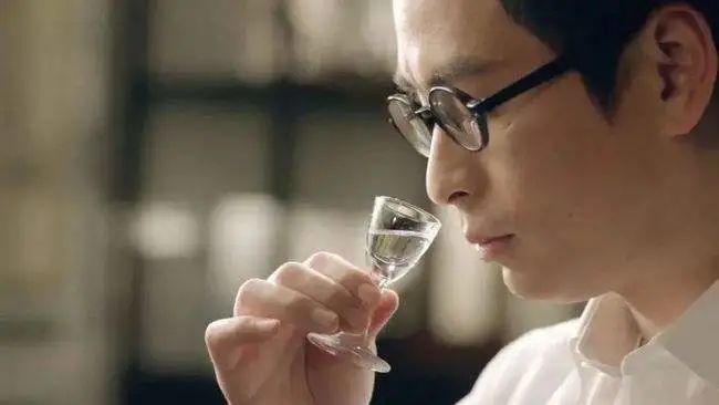 淺斟慢酌，才是品酒的正確打開方式