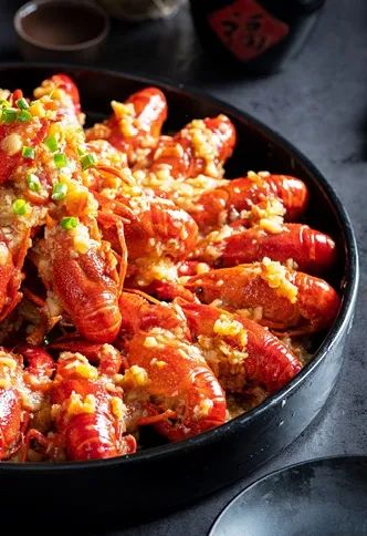 什么是快樂(lè)星球，當(dāng)然是吃肉喝酒