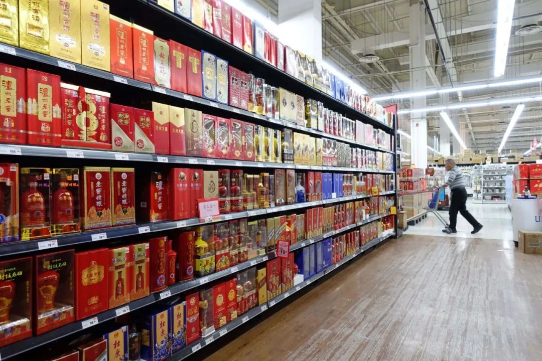 假酒案頻發(fā)！中秋節(jié)買酒最好找熟人，看了這些